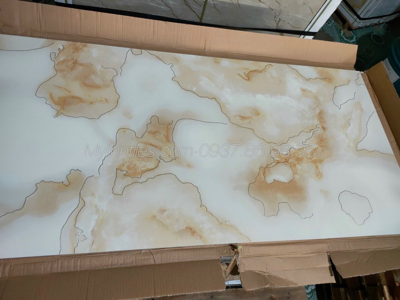 Gạch nhũ vàng 60x120 vân đá marble