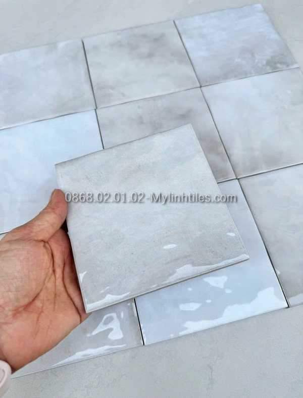 Gạch thẻ 120x120 màu trắng 