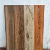 Gạch lát nền vân gỗ 15x80 trung quốc